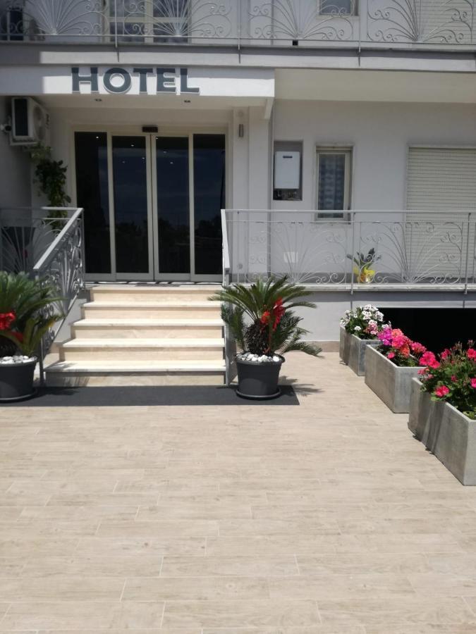 Hotel Cohiba Villaricca Exteriör bild